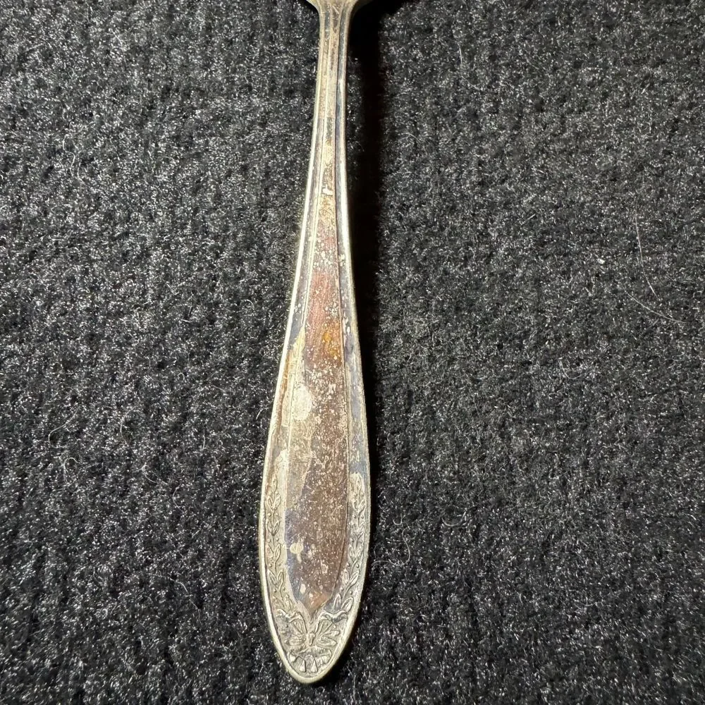 Antique Oneida Community Par Plate Silver Plated Replacement Teaspoon Ornate VTG